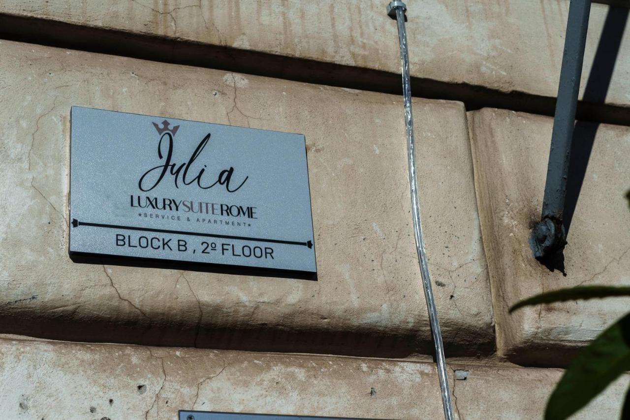 Julia Luxury Suite Rom Exterior foto